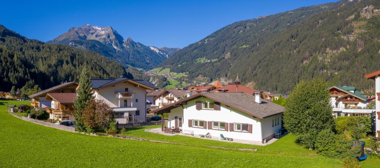 Ahorn Chalet Майерхофен Екстериор снимка